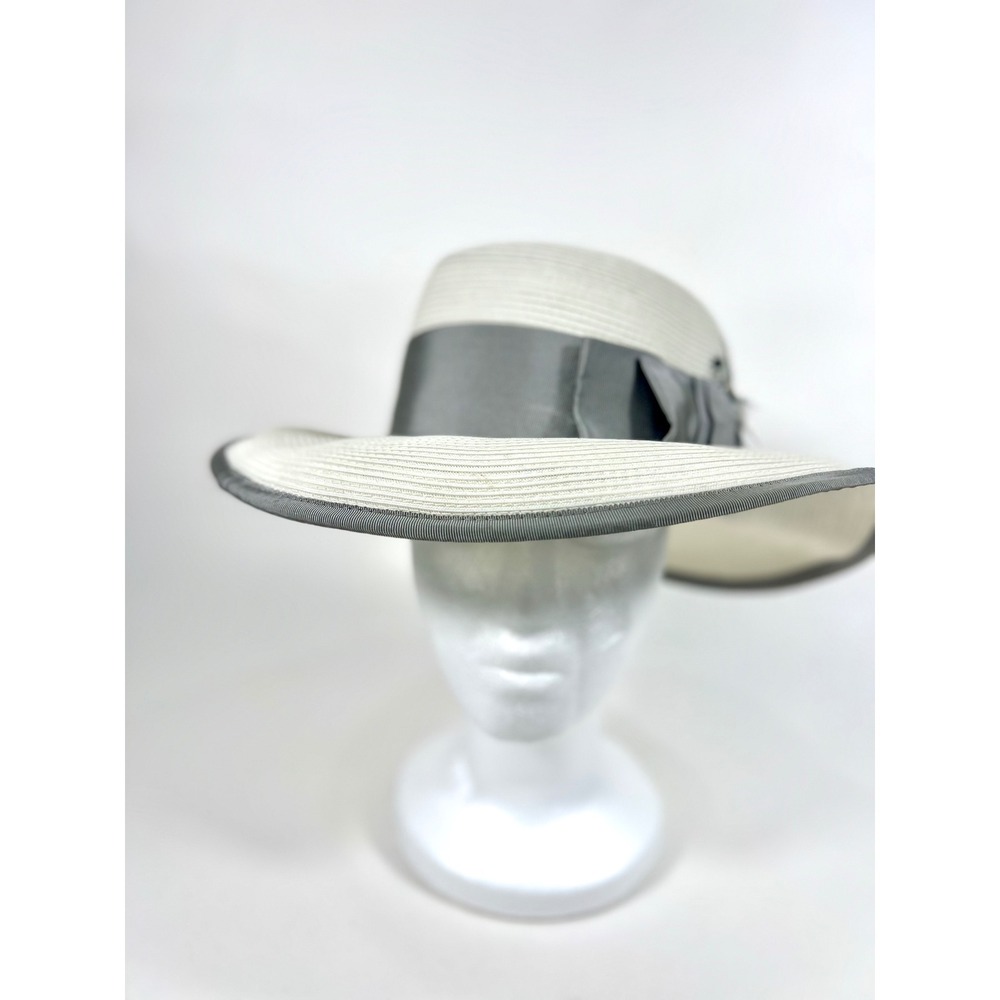 Womens Wide Brim Straw Sun Hat White Grey Grosgrain Ribbon Feather Accent Fedora